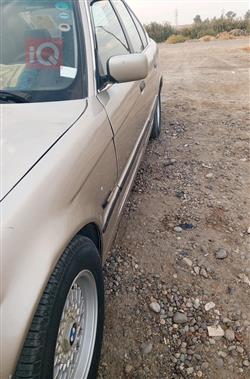 بی ئێم دەبڵیو سیریەس 5